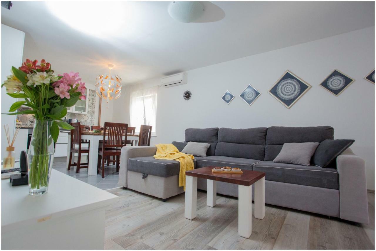 מלון Razvode House Mellifera מראה חיצוני תמונה