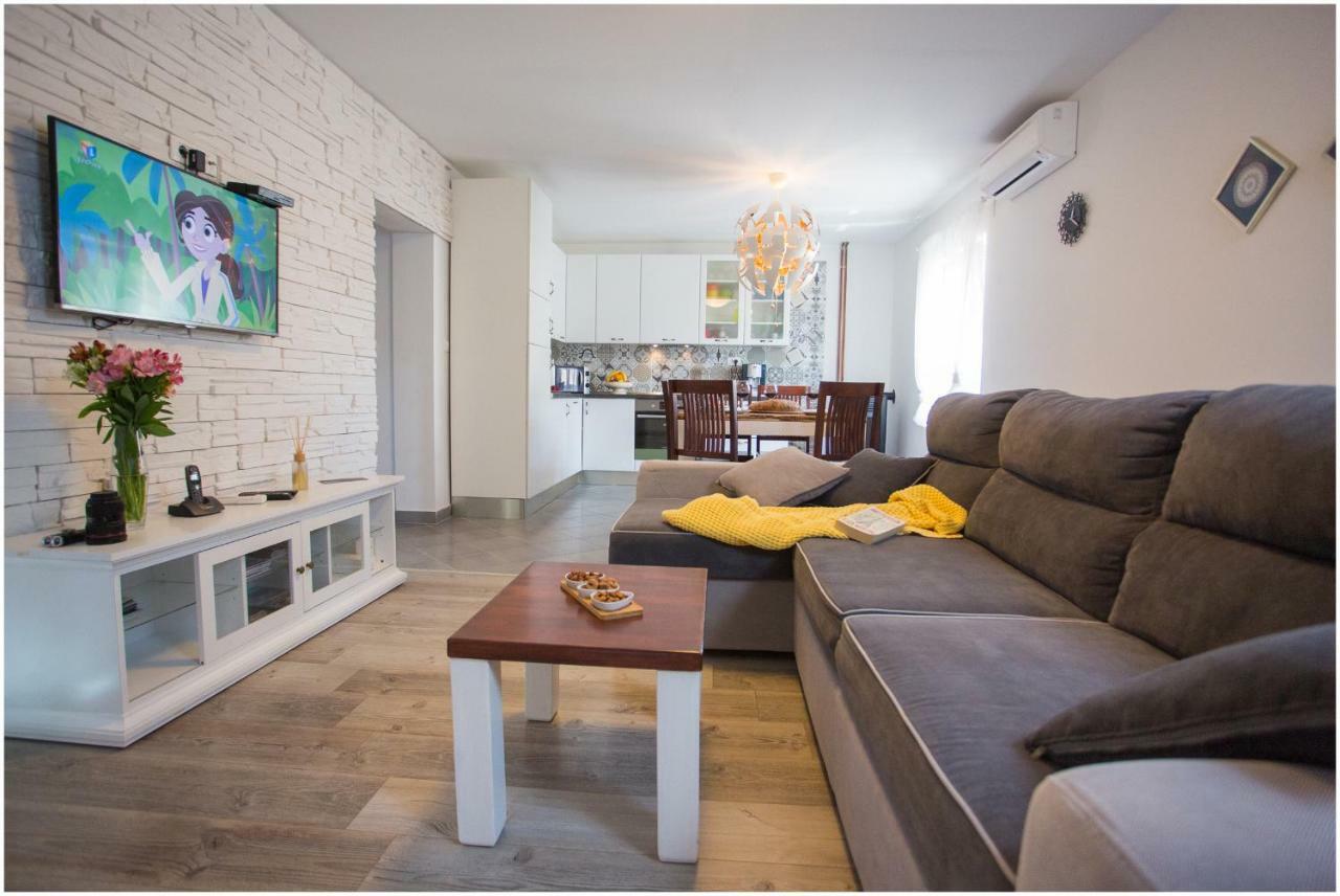מלון Razvode House Mellifera מראה חיצוני תמונה