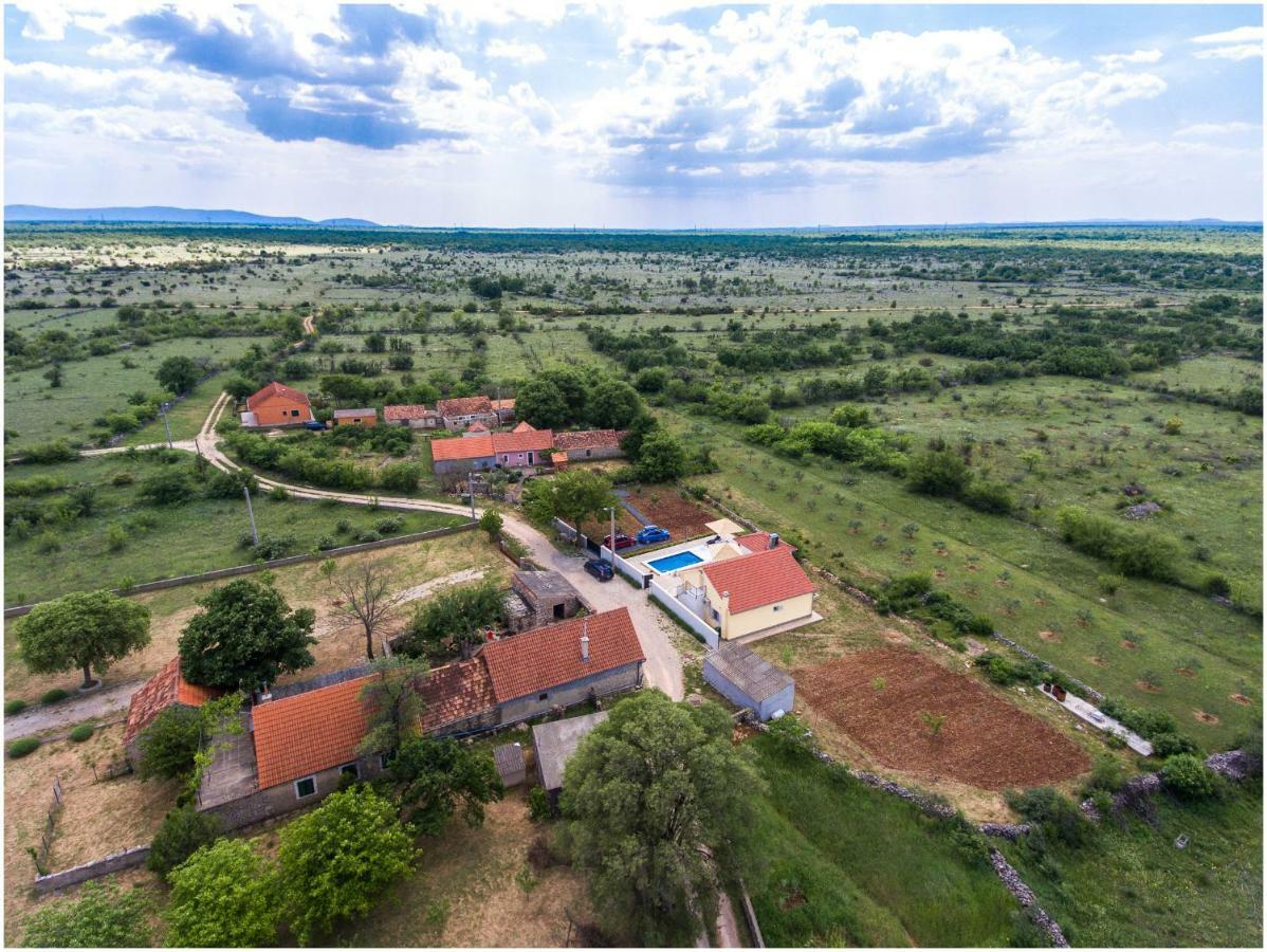 מלון Razvode House Mellifera מראה חיצוני תמונה